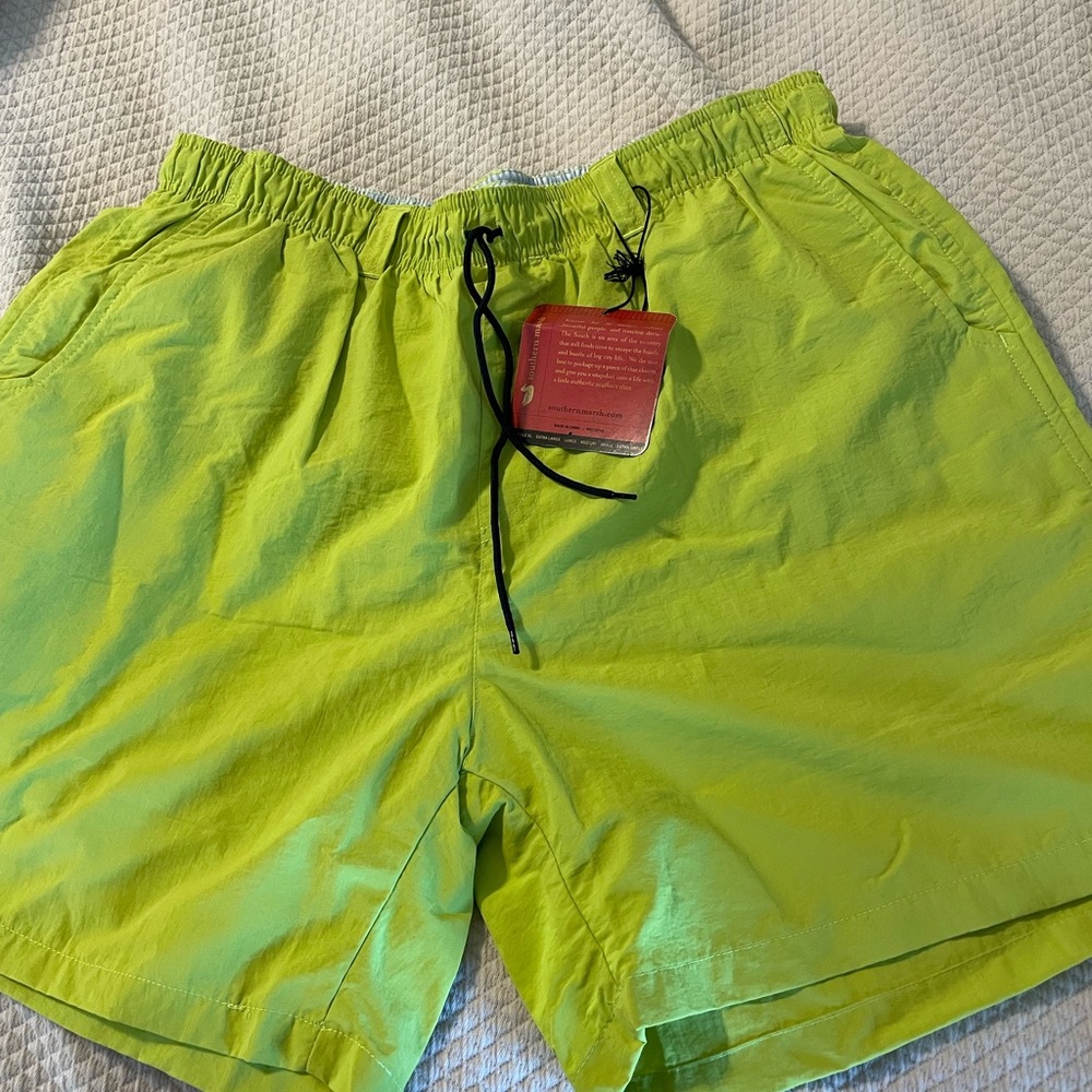 Southern Marsh swim shorts size Large